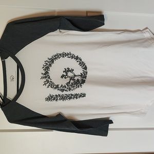 Tentree women's baseball 3/4 sleeve size medium T-shirt